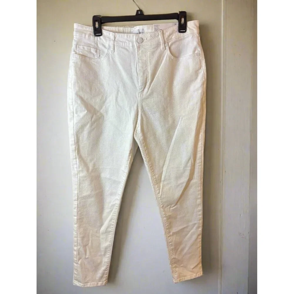 Loft‎ Curvy Skinny Mid Rise White Jeans
